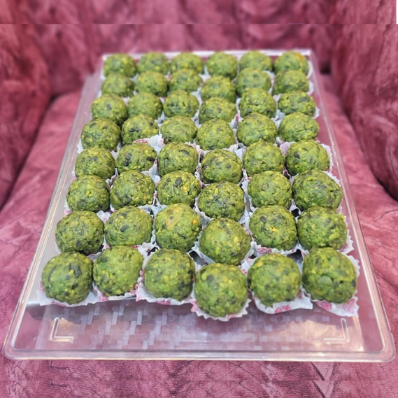 buy return gifts for baby shower and announcements, Mithai, buy online premium sweets gift for wedding, buy online premium sweets online gifting boxes for corporate, order premium gift hampers mithai and wedding gifts, dry fruit boxes for wedding and engagement announcement